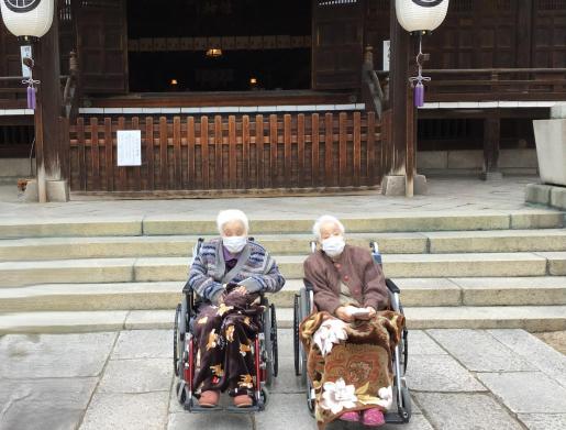 四柱神社 - コピー.jpg